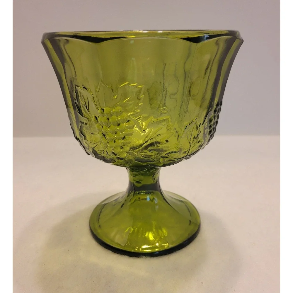 Vtg Glass Compote‎ Bowl Olive Green Harvest Grape Embossed Pedestal Dish